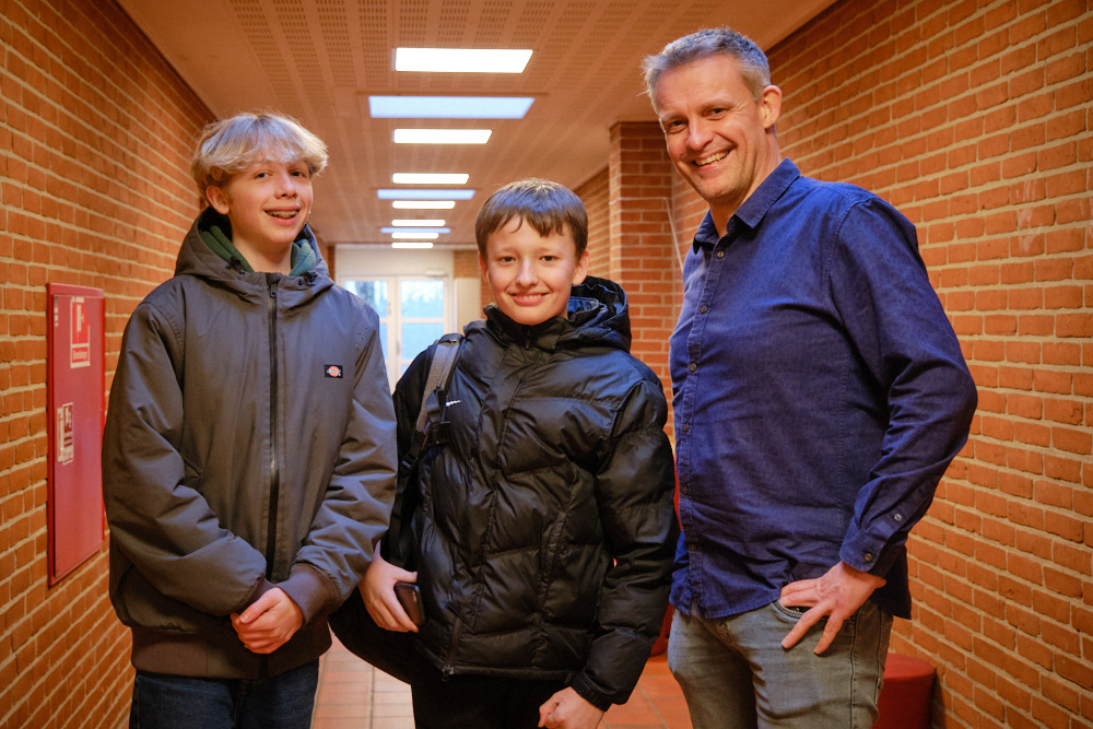 Torben Refsgaard med elev på Hestlund Efterskole